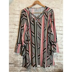 Avenue Top Womens 30/32 Pink Black Asymmetric Striped Bell‎ Sleeve Plus Stretch